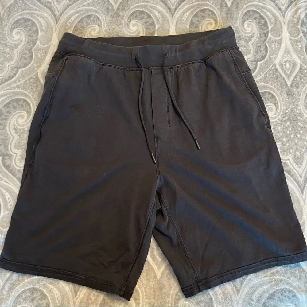 Lululemon Clock Out Short 11" black - Picture 2 of 5